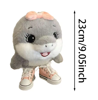 Peluche kawaii de tiburón con zapatillas